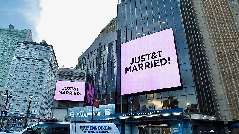 Taylor Swift and Travis Kelce Get Married in New York