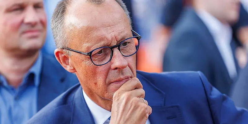 Merz Faces Key Decision After Spahn's Exit
