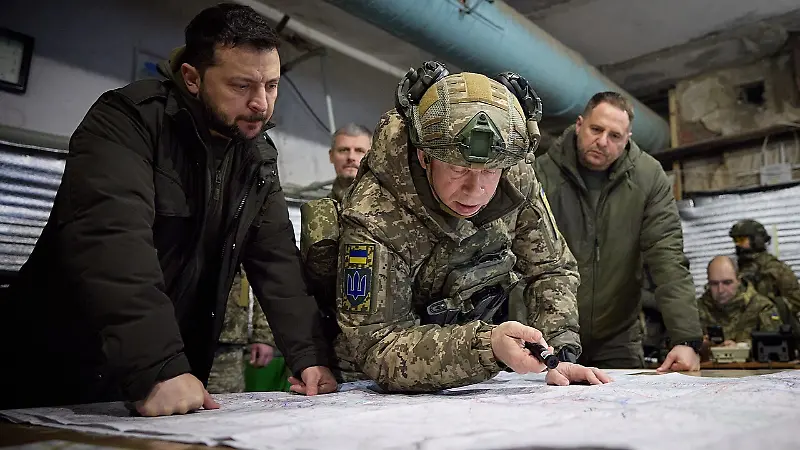 Zelenskyy Fires Ukraine's Army Chief Amid Wartime Political Crisis