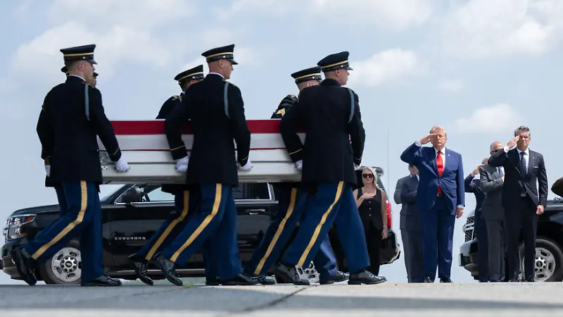 Trump attends return of fallen U.S. soldiers as Middle East conflict intensifies